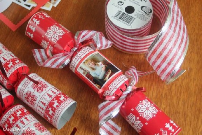 Cassie Fairy will show you how to make your own Christmas crackers.