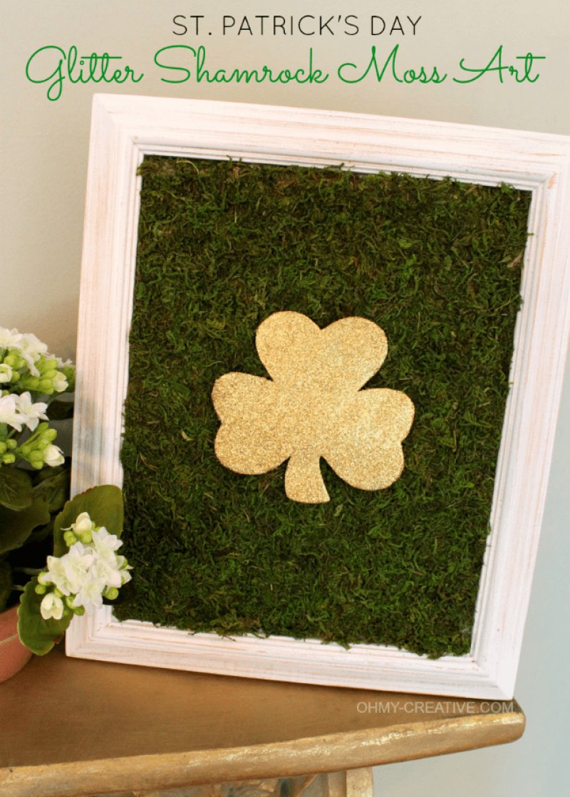 Glitter Shamrock Moss Art.