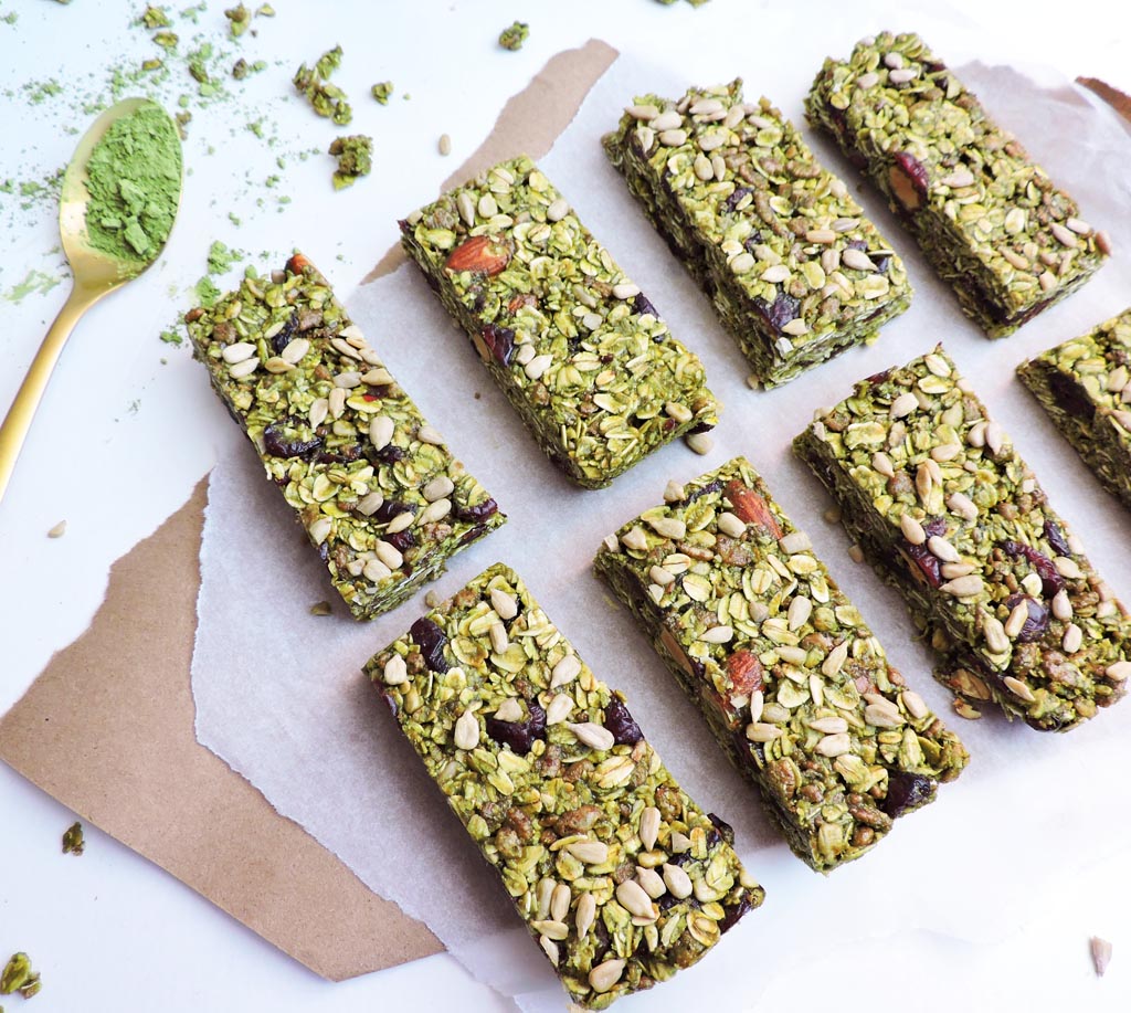 No Bake Super Matcha Bars.