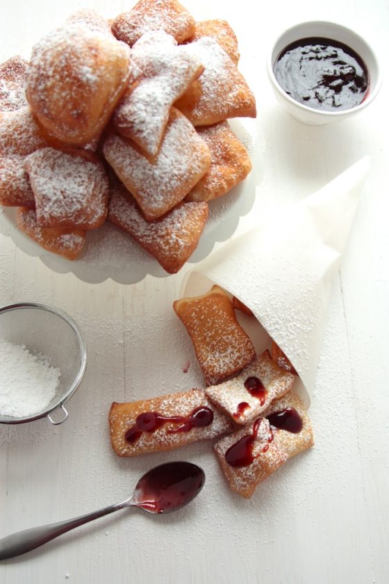 Beignets with Raspberry Sauce