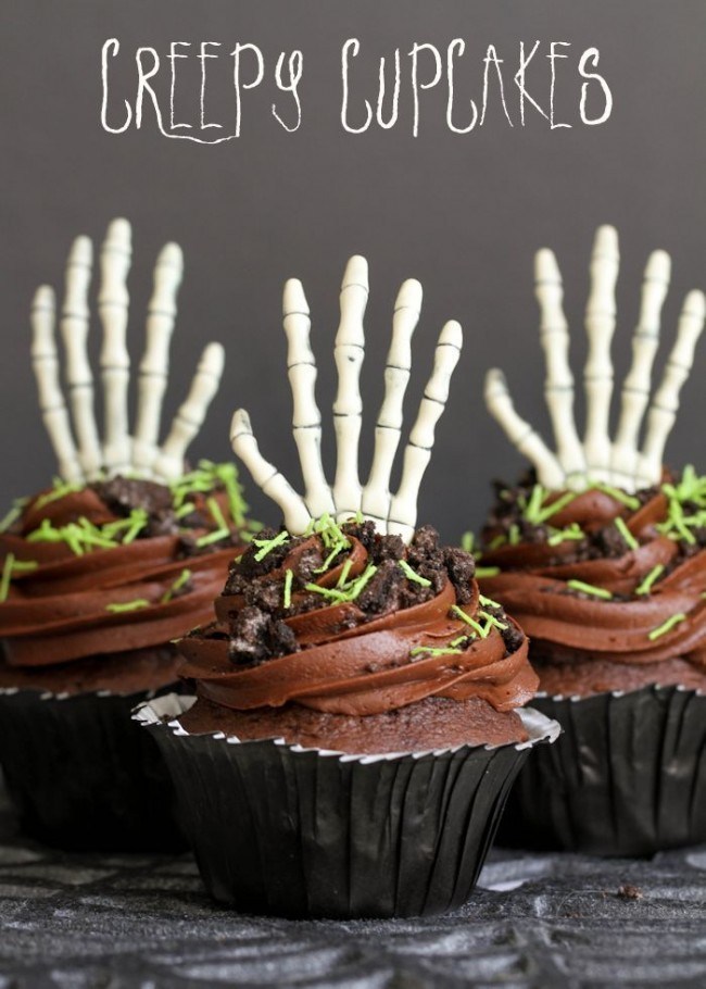 Creepy Halloween Cupcakes