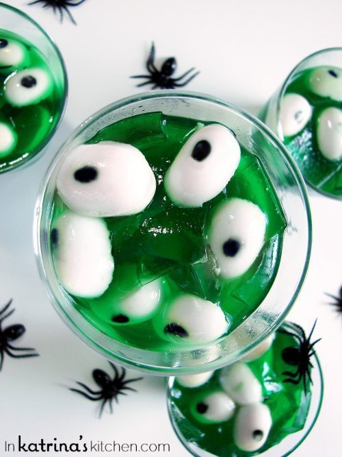 Creepy Peepers Halloween Jell-O Recipe from In Katrina’s Kitchen