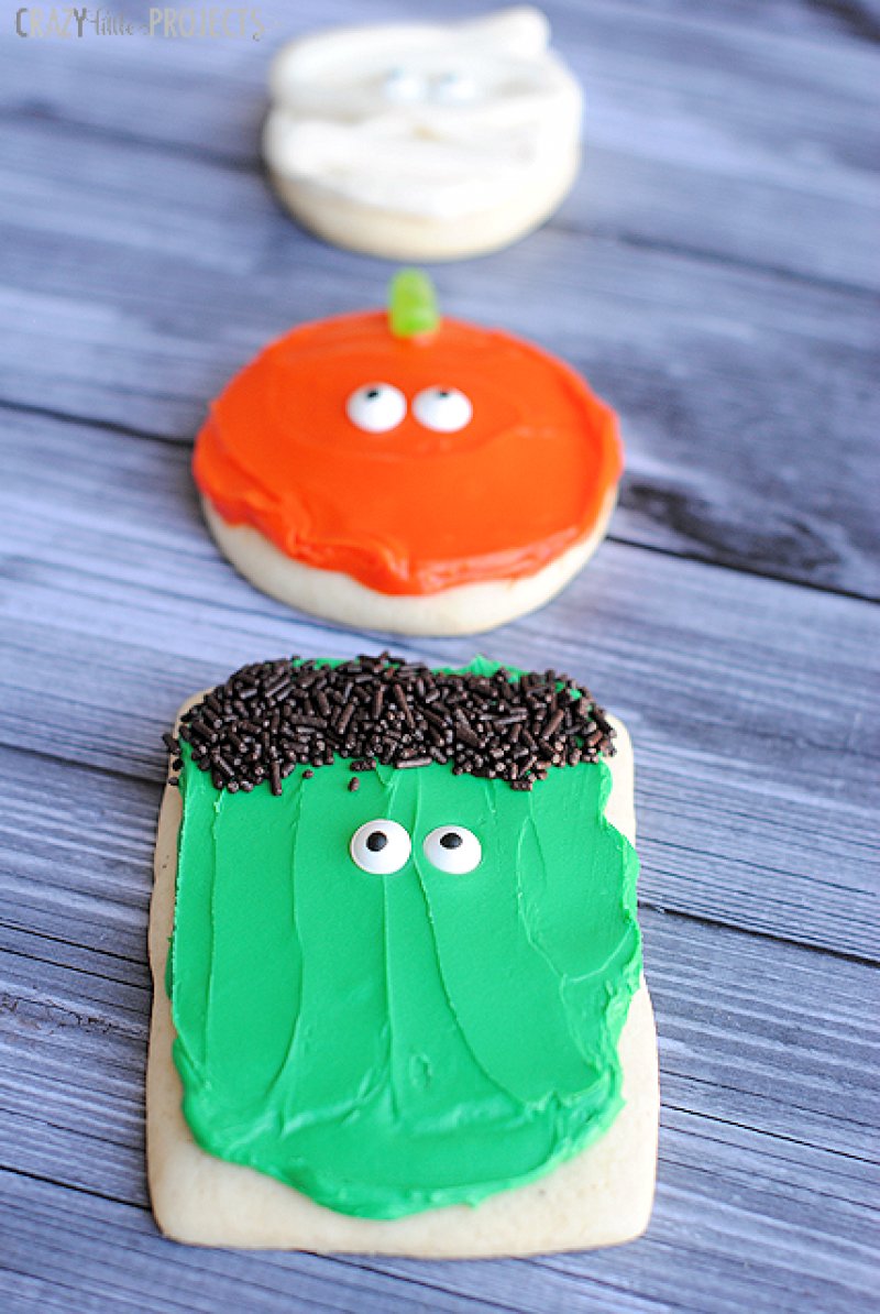 Easy Halloween Sugar Cookies