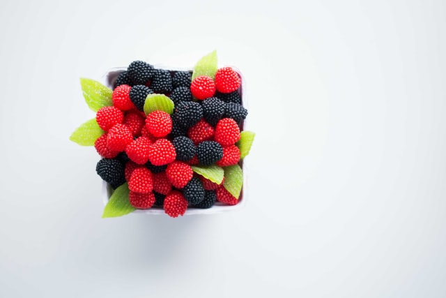 Berries rich in antioxidants