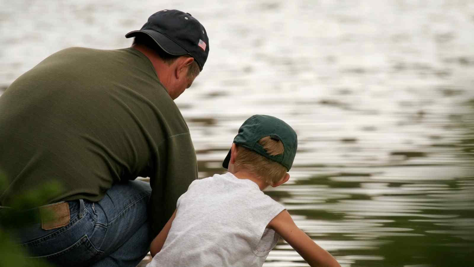 A Buying Guide for Cheap Dad Hats