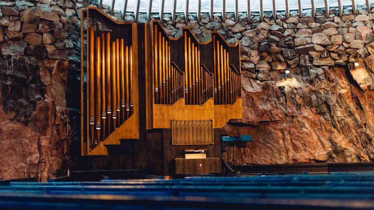 Temppeliaukio Church