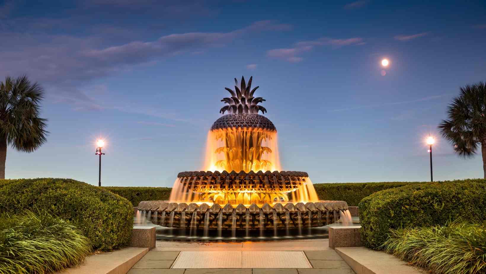 Charleston, South Carolina's Pineapple Fountain