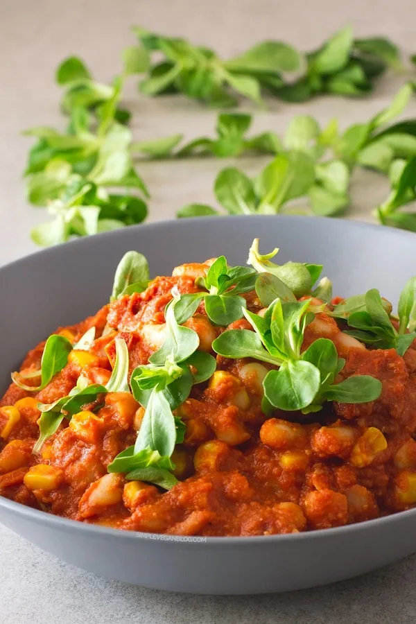 15-Minute Cannellini Bean Stew