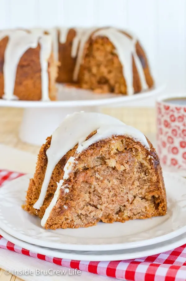 Caramel Apple Bundt Cake