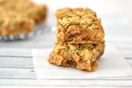 Carmelitas Caramel Chocolate Cookie Bar