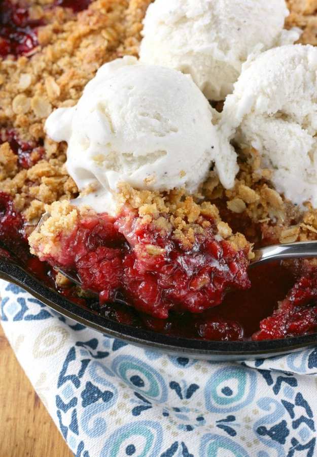 Grilled Skillet Raspberry Crisp