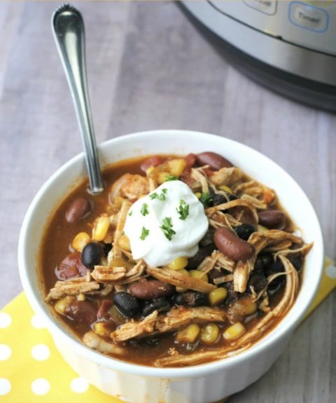 Instant Pot Chicken Taco Soup