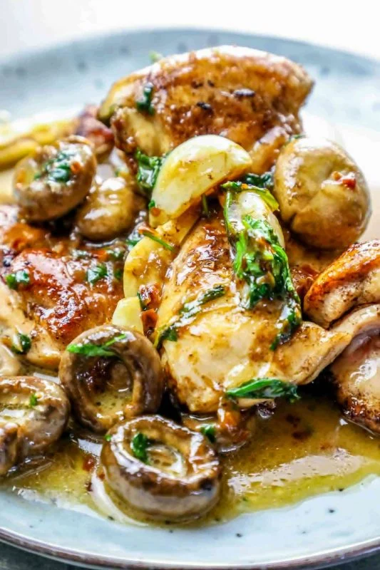 One Pot Garlic Butter Chicken Thighs and Mushrooms