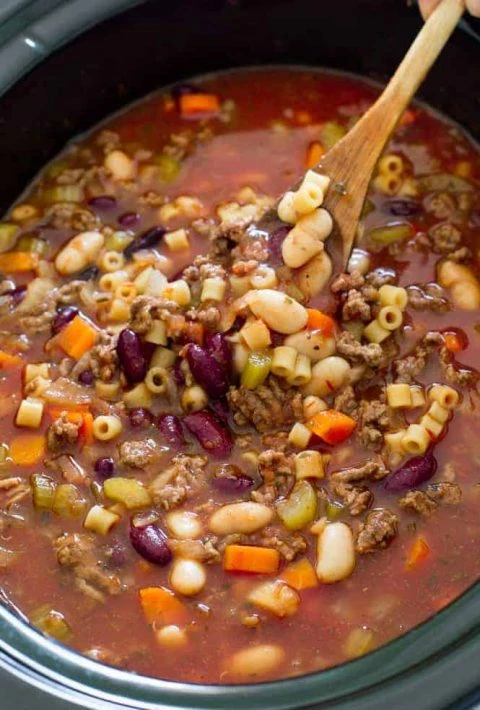 Slow Cooker Pasta E Fagioli Soup