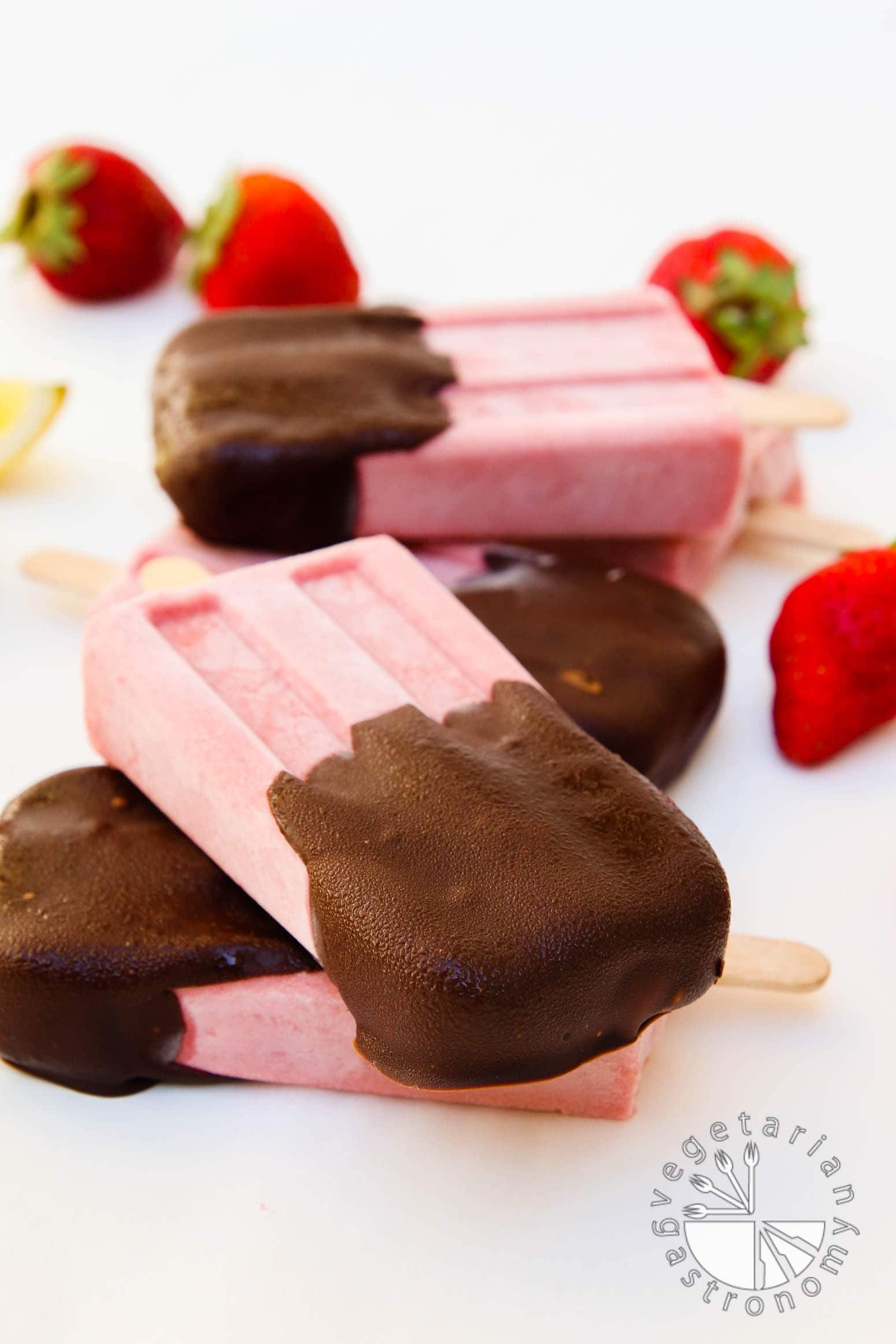 Chocolate Covered Strawberry Cream Popsicles