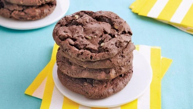 Chocolate mint cake batter cookies