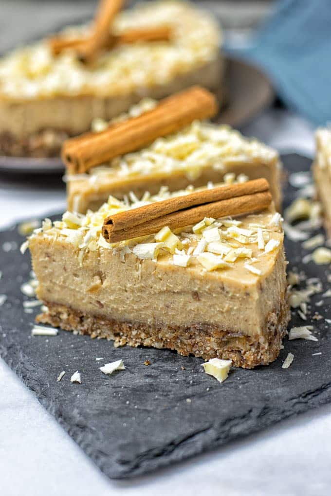 Cinnamon White Chocolate Cheesecake