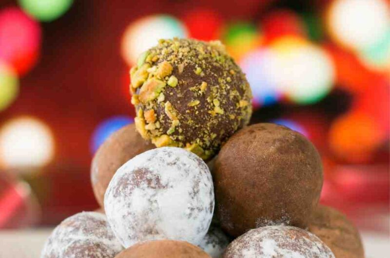 20 Amazing Christmas Truffles Recipes for the Holidays