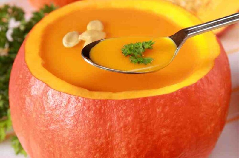 Spooktacular Halloween Pumpkin Soup Recipes - Delicious & Quick!