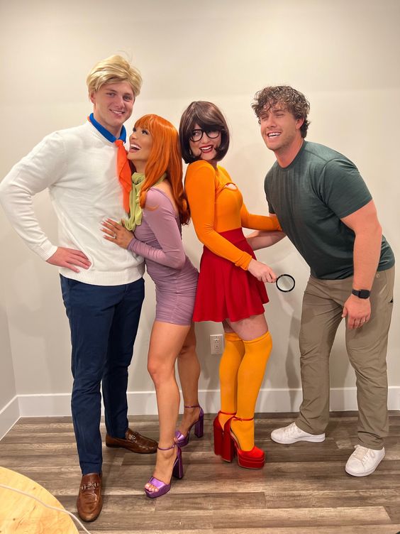 Scooby-Doo Couples Halloween Costumes