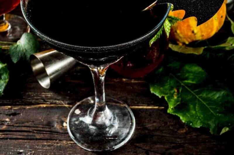 Halloween Cocktails and Drink Recipes for a Spooky Celebration