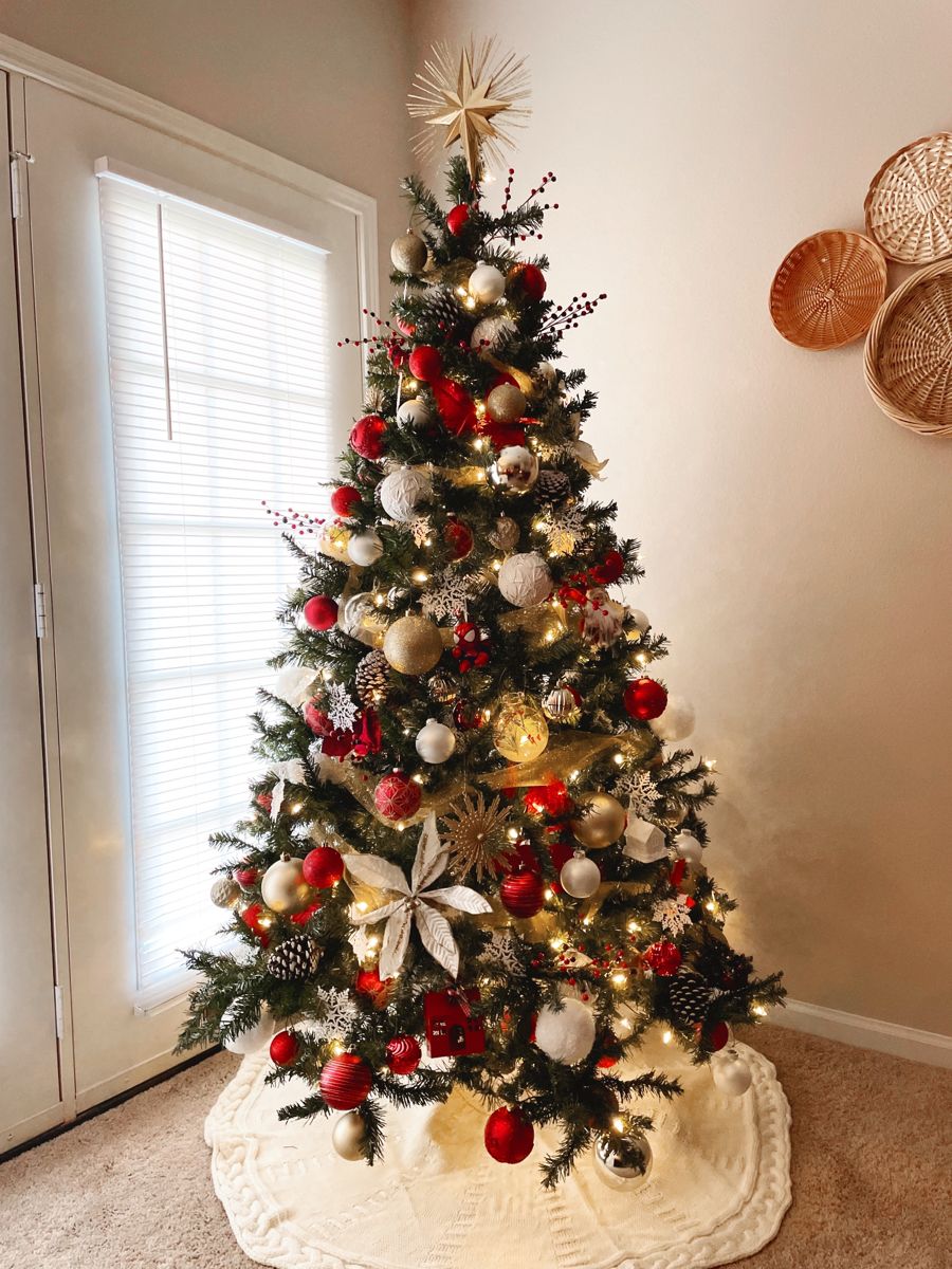 Red, white, and gold christmas tree