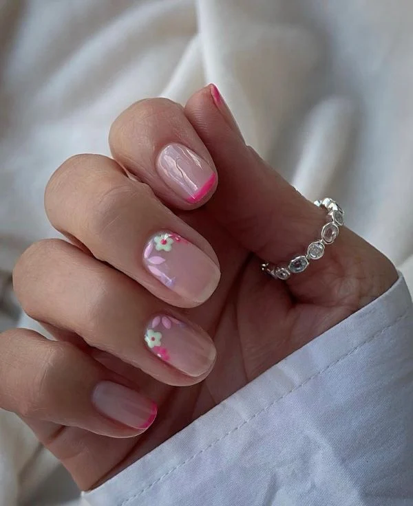 Short Pink Flower Nails