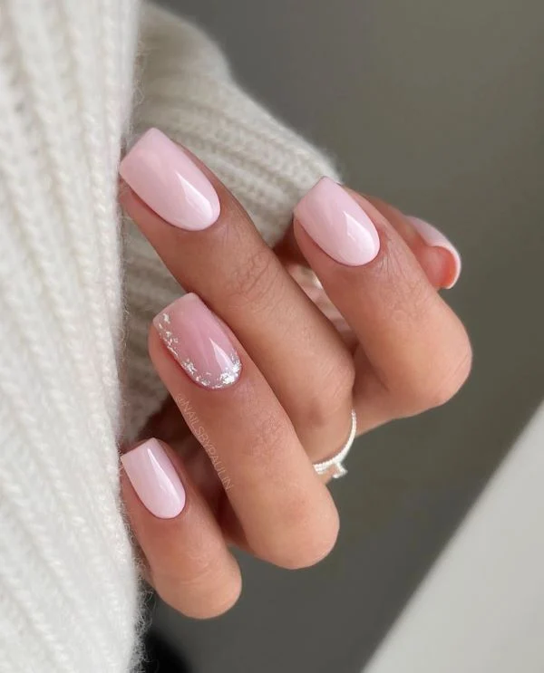 Short Pink Nails with Accent