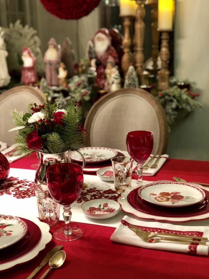 40 Christmas Table Decorating Ideas: Elegant yet Simple Ideas