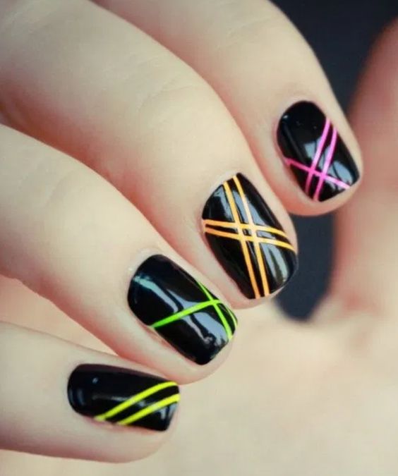 Colorful block nail arts