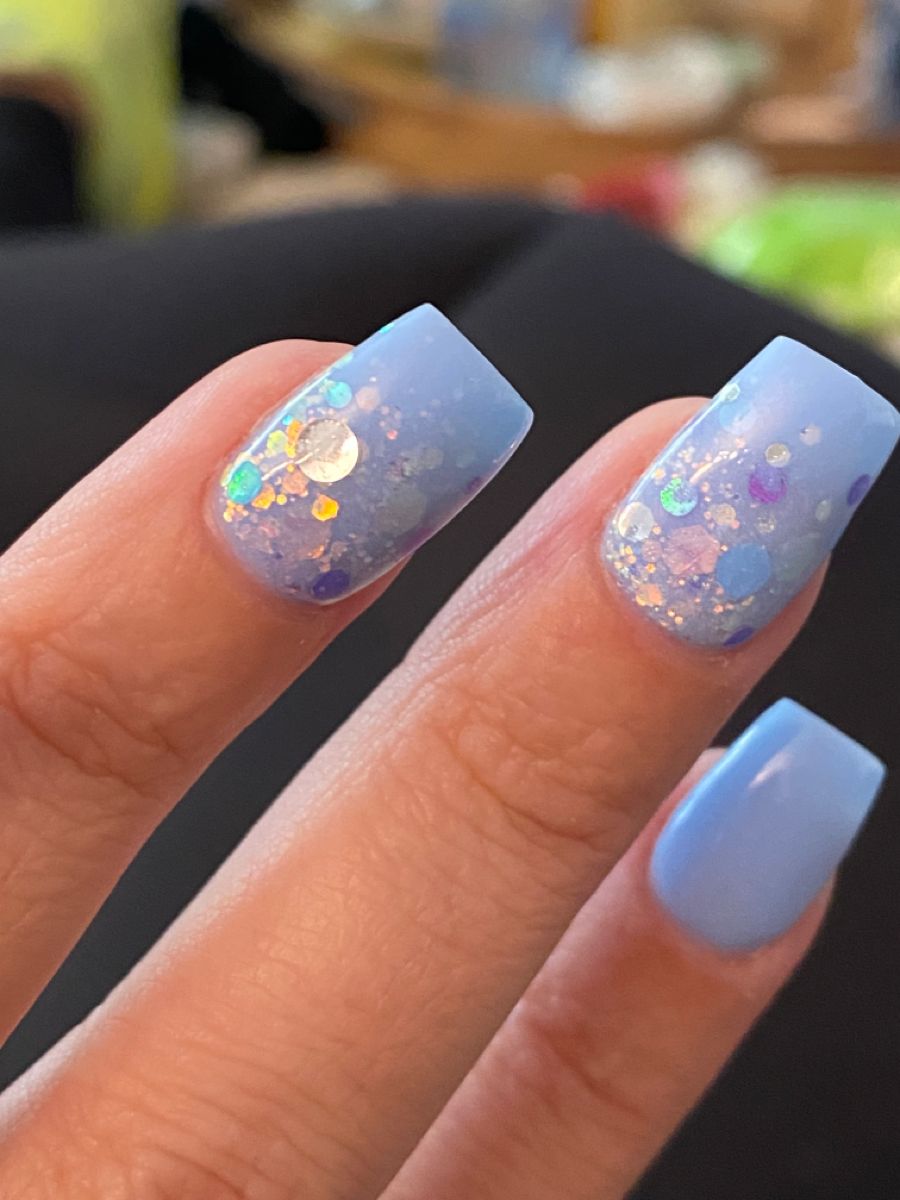 Cinderella Nails