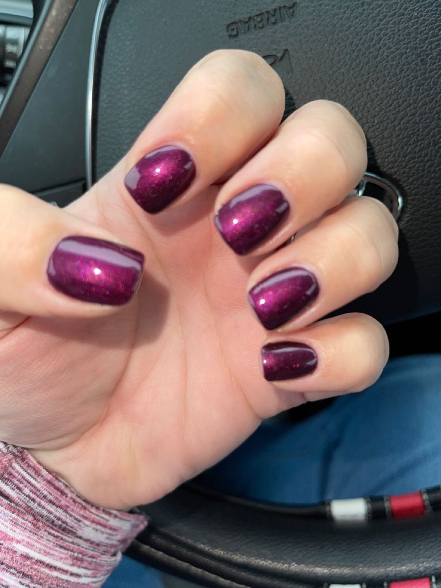 DND Queen of Grape gel polish