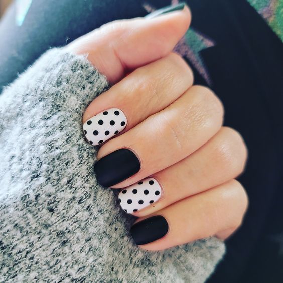 Black and white polka dots