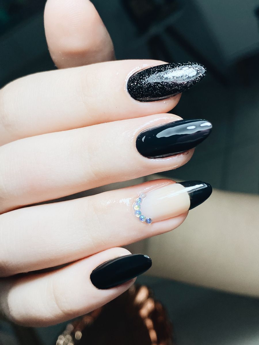 Black nails