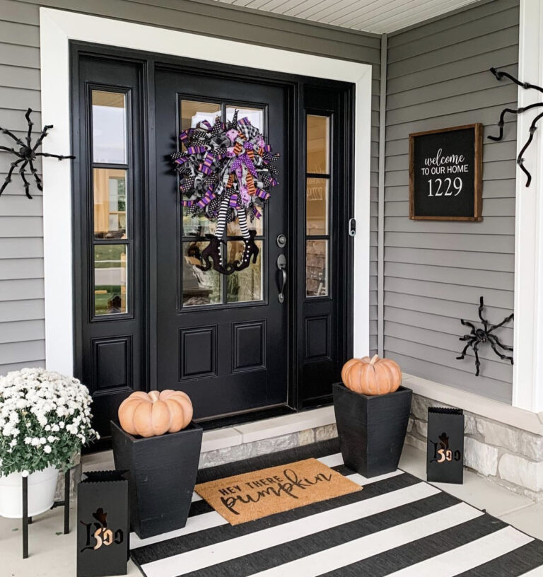 Halloween Wreath & Pumpkins on Planters