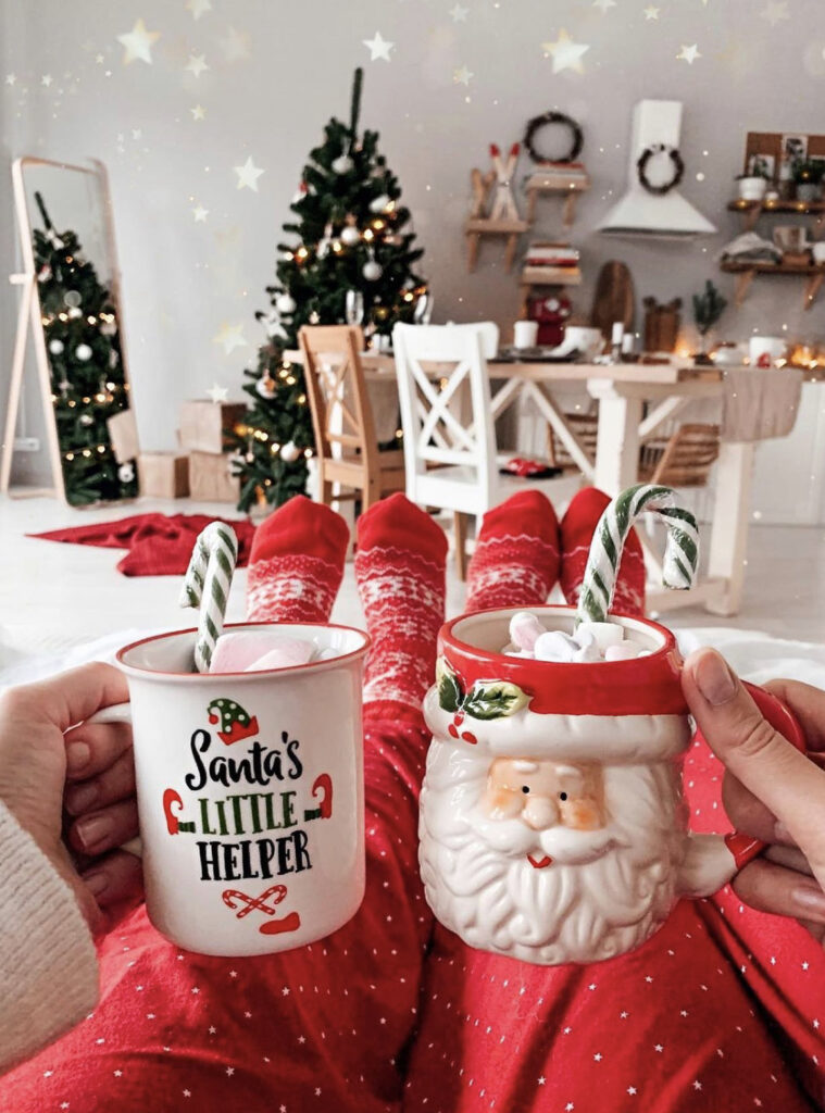 Open Layout Christmas Decor & Mugs