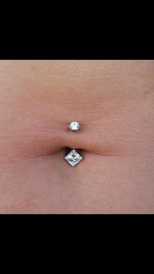 Dazzling Stones In Nave Piercing Jewelry