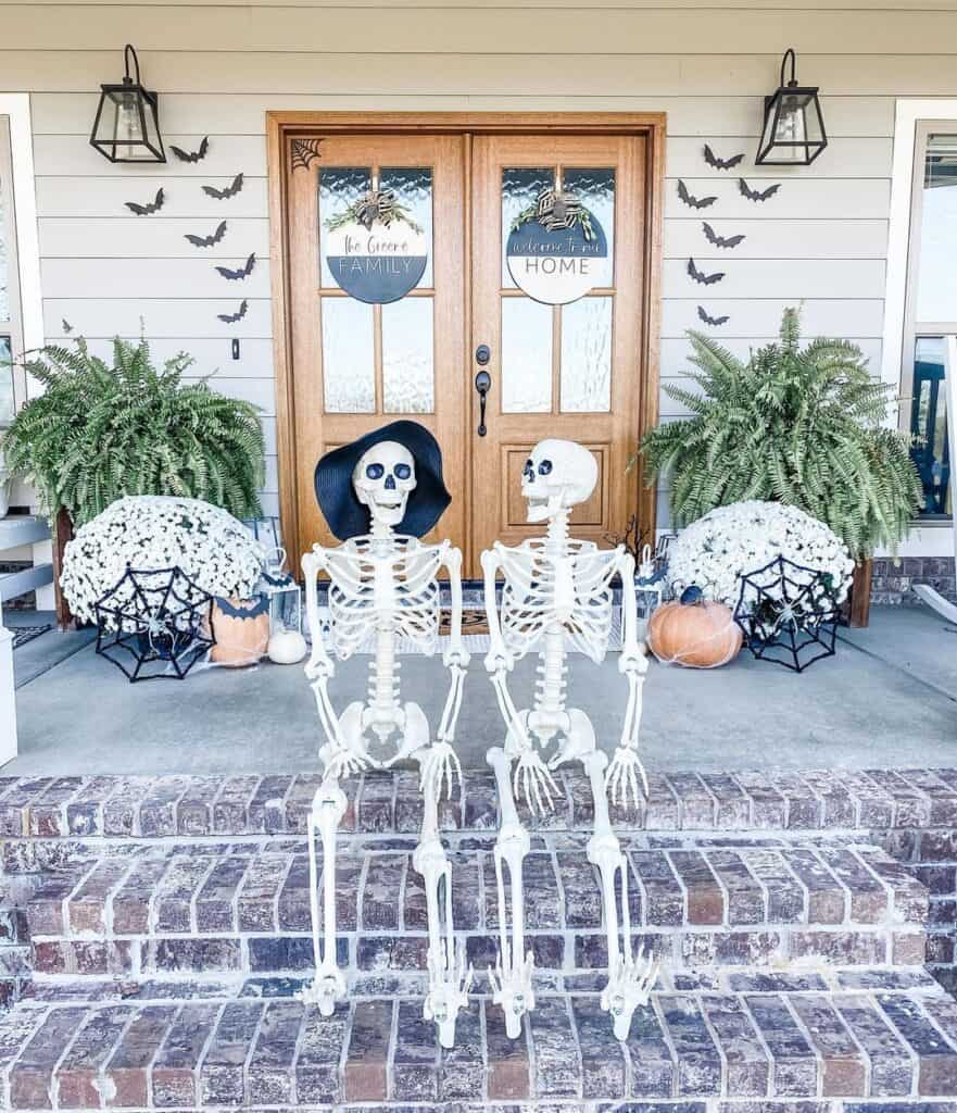 Spooky Skeleton Couple