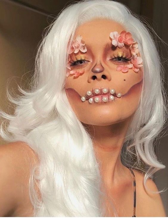 Nude Sugar Skull Design