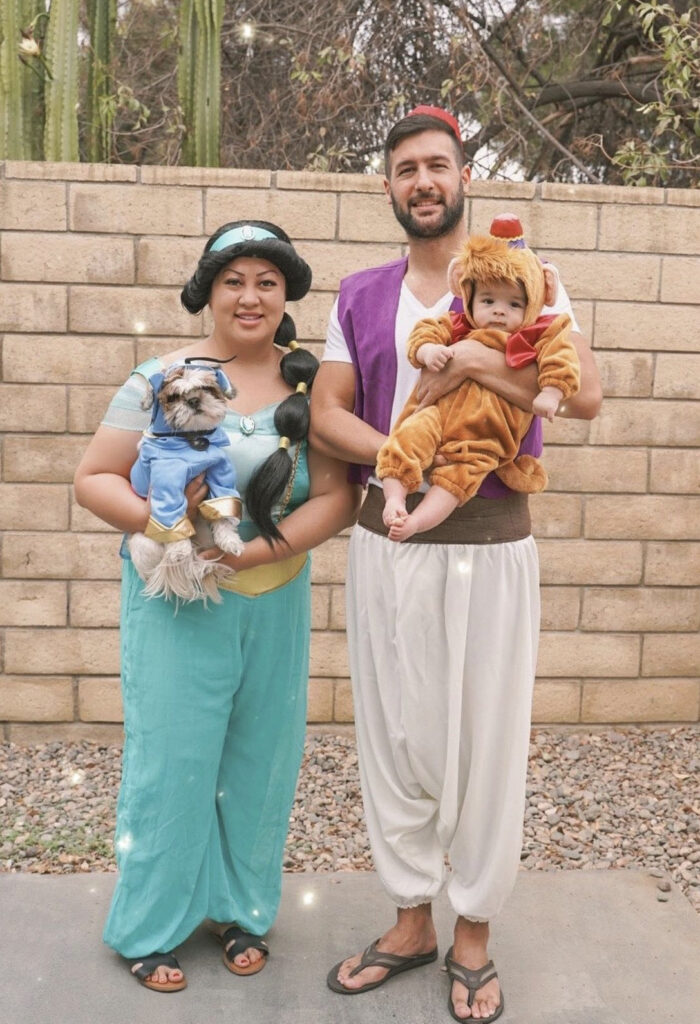 Aladdin Family Costume