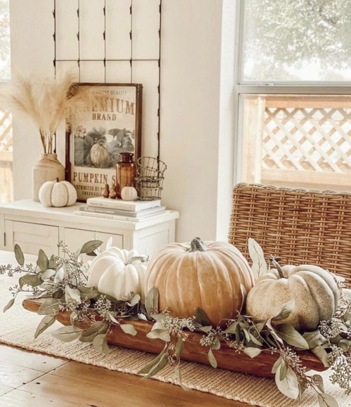 Farmhouse table centerpiece