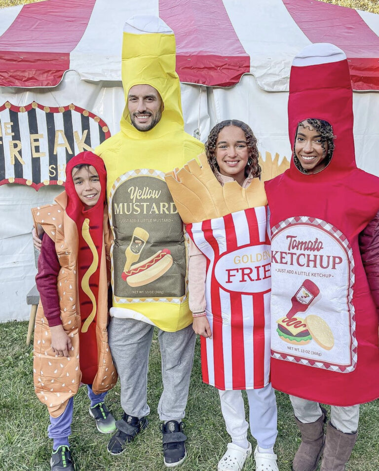 Hot Dog, Fries & Condiments