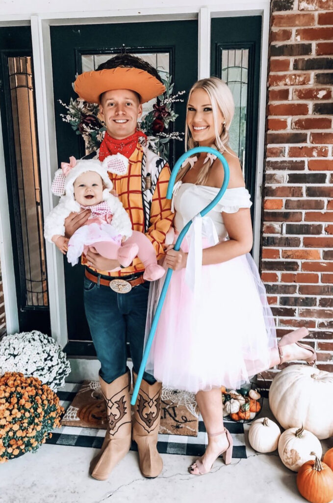 Woody, Little Bo Peep & her Sheep Family Costume